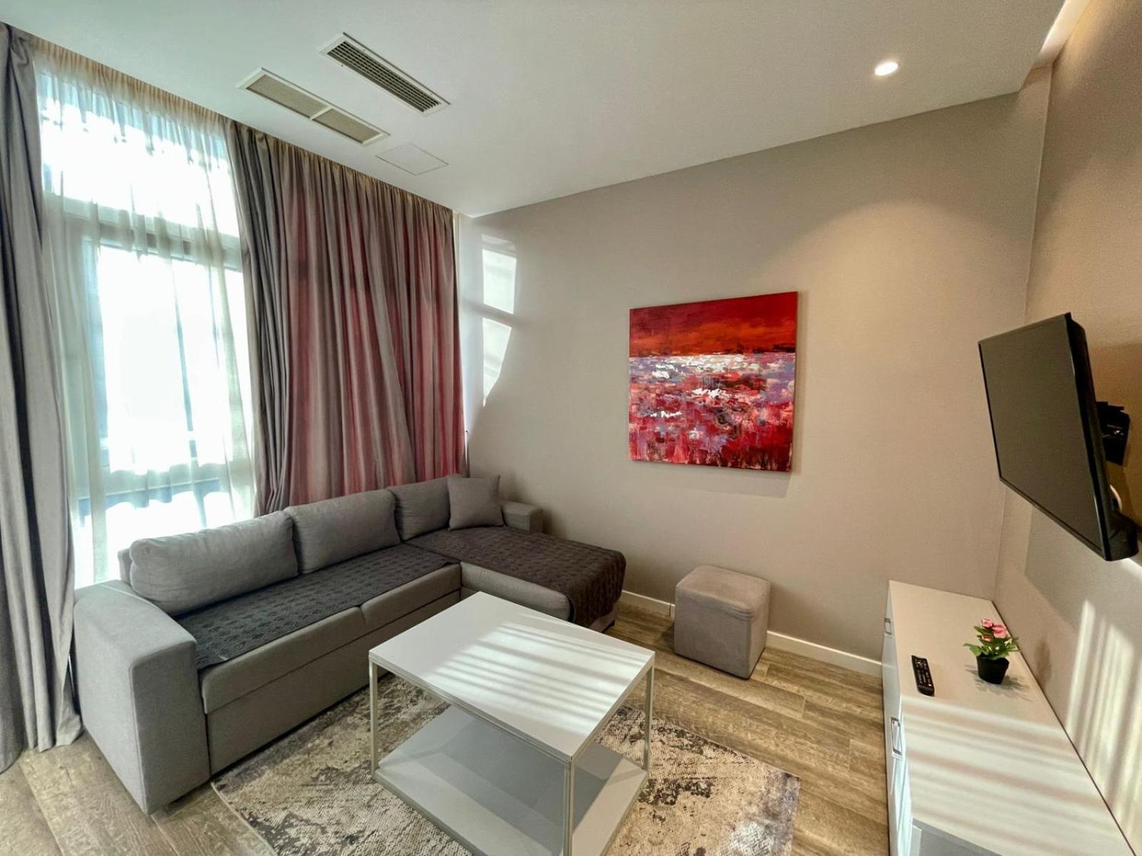 Premium City Studio & Suite تيرانا المظهر الخارجي الصورة